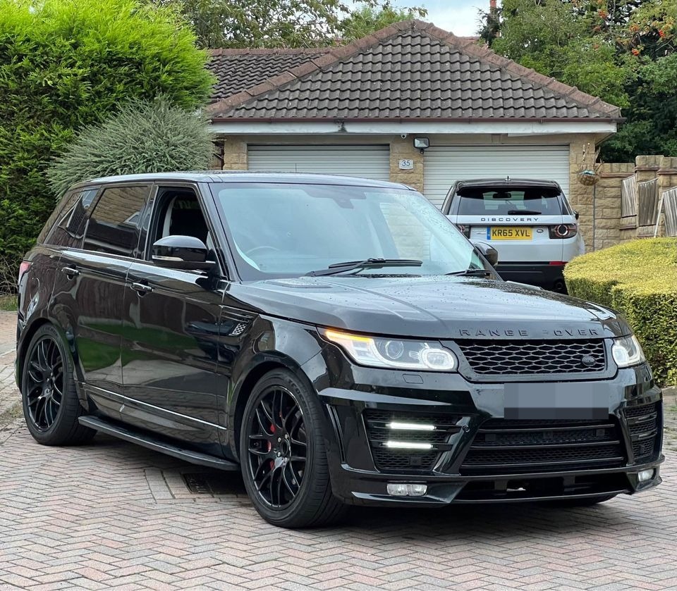 Land Rover range rover sport 3.0 HSE 291 SDV6 Year: 2014