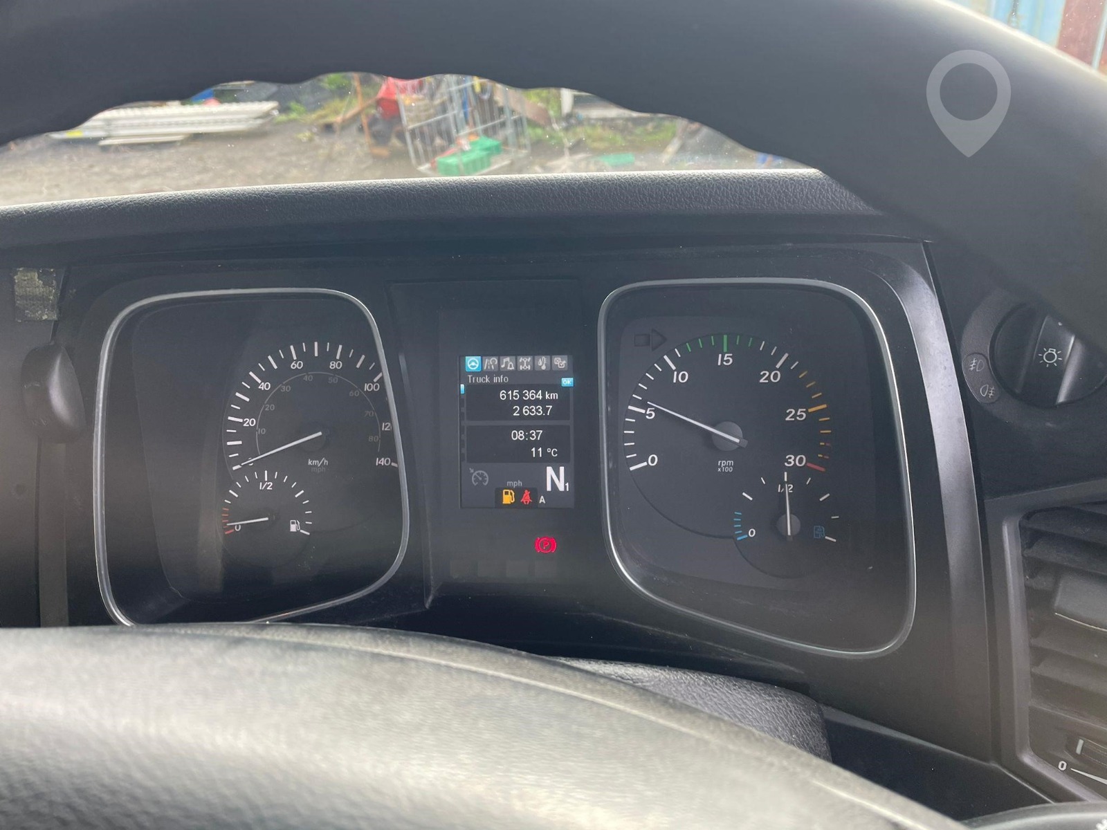 Car image 6
