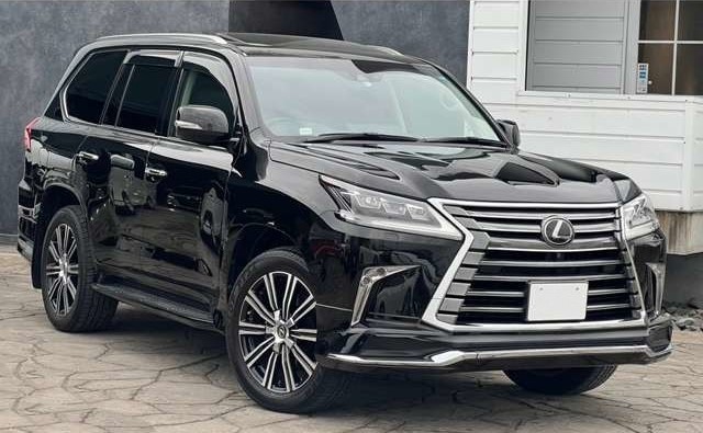 Lexus LX 570