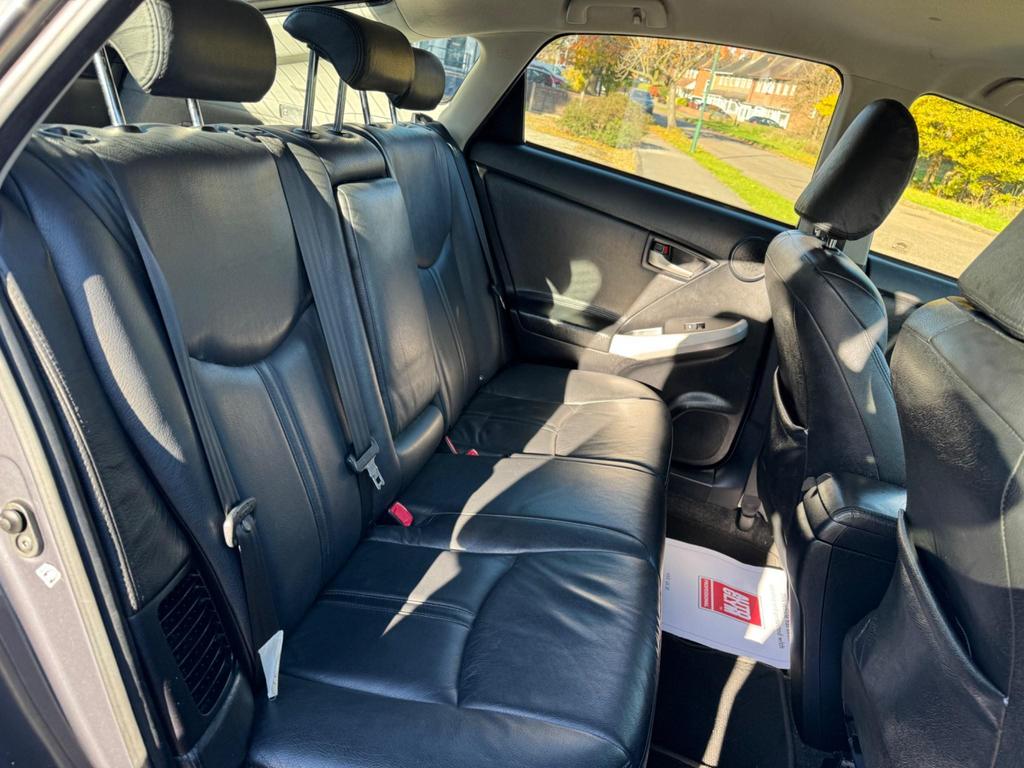 Car image 20