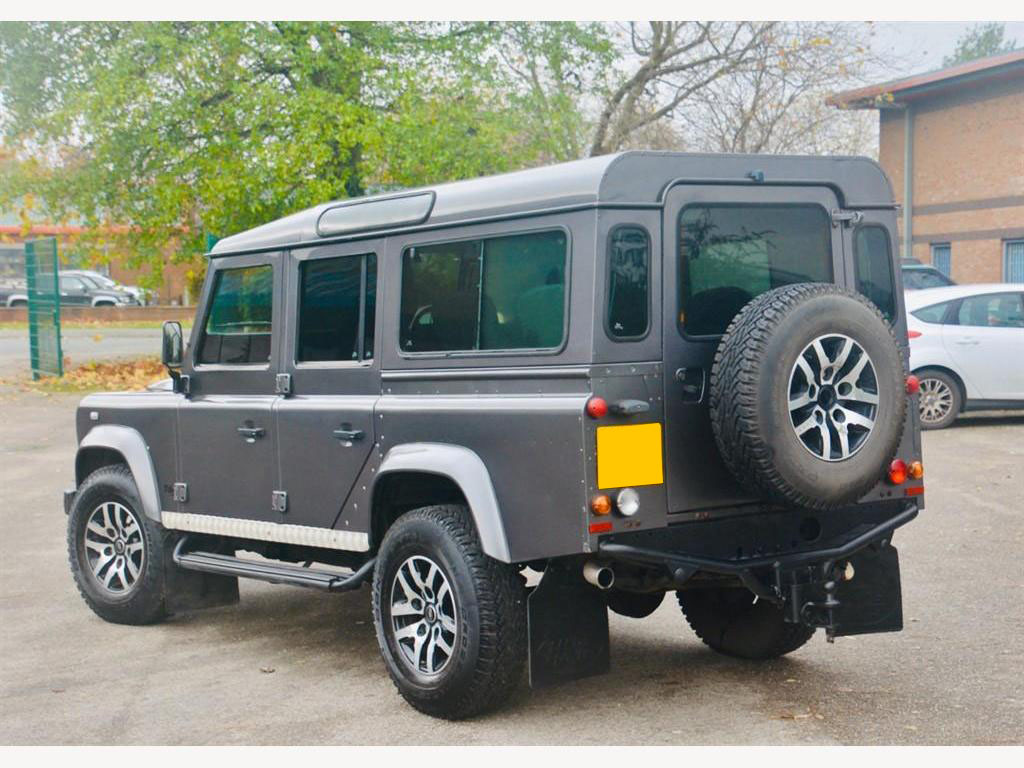 Car image 7