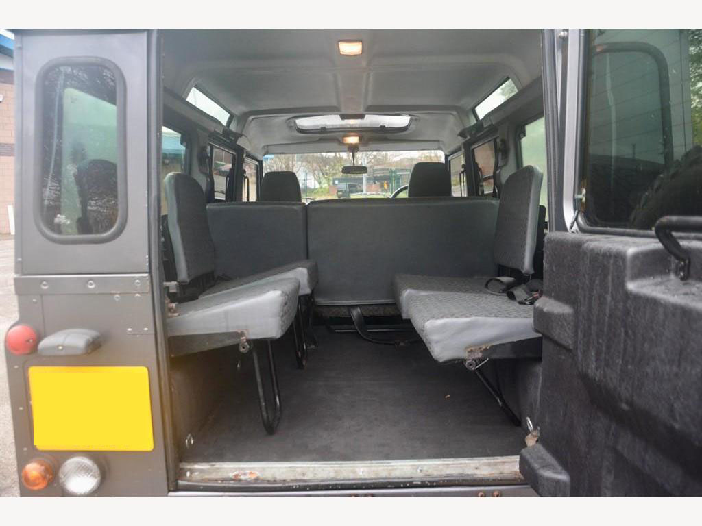 Car image 11