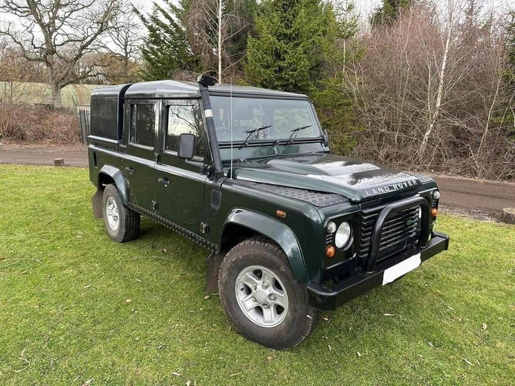 Land Rover Defender 110 2.4 TDCi Double Cab Pickup