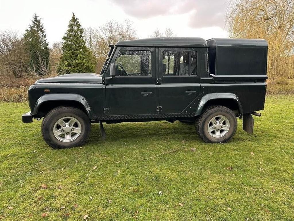 Car image 7