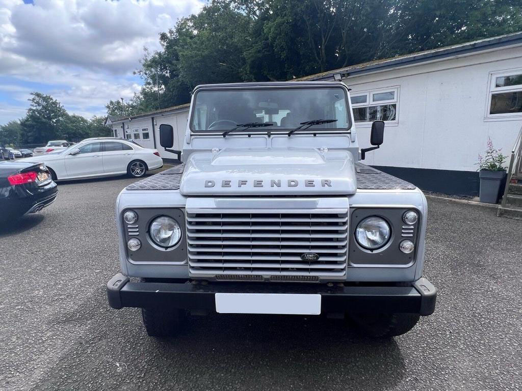 Car image 8