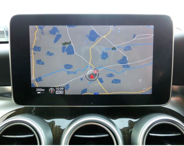 Car image 17