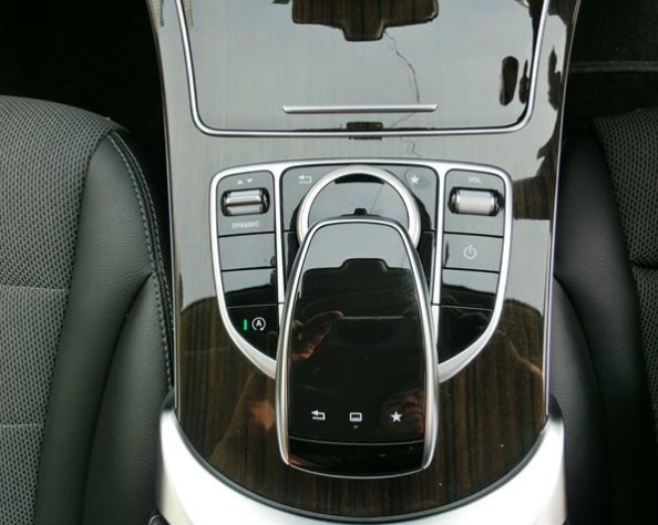 Car image 21