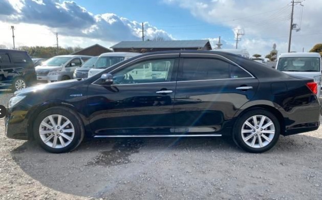Car image 8