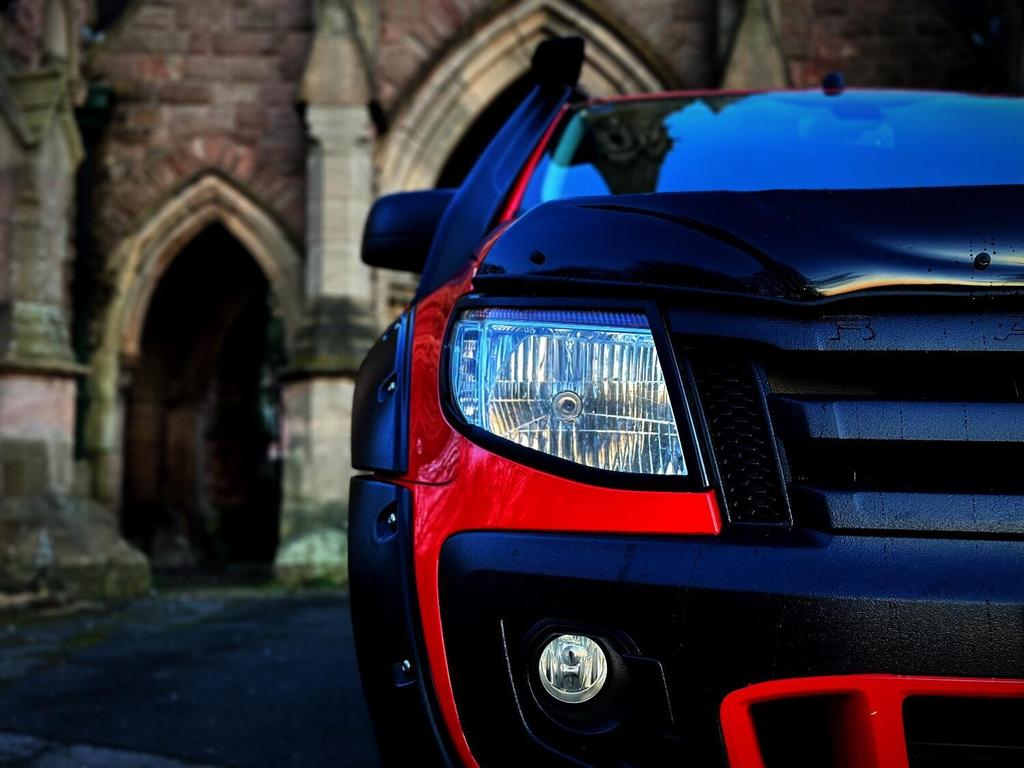 Car image 5