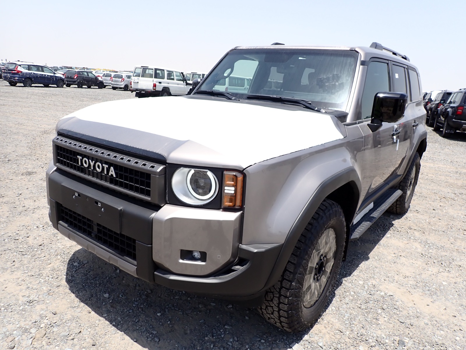 Car image 5