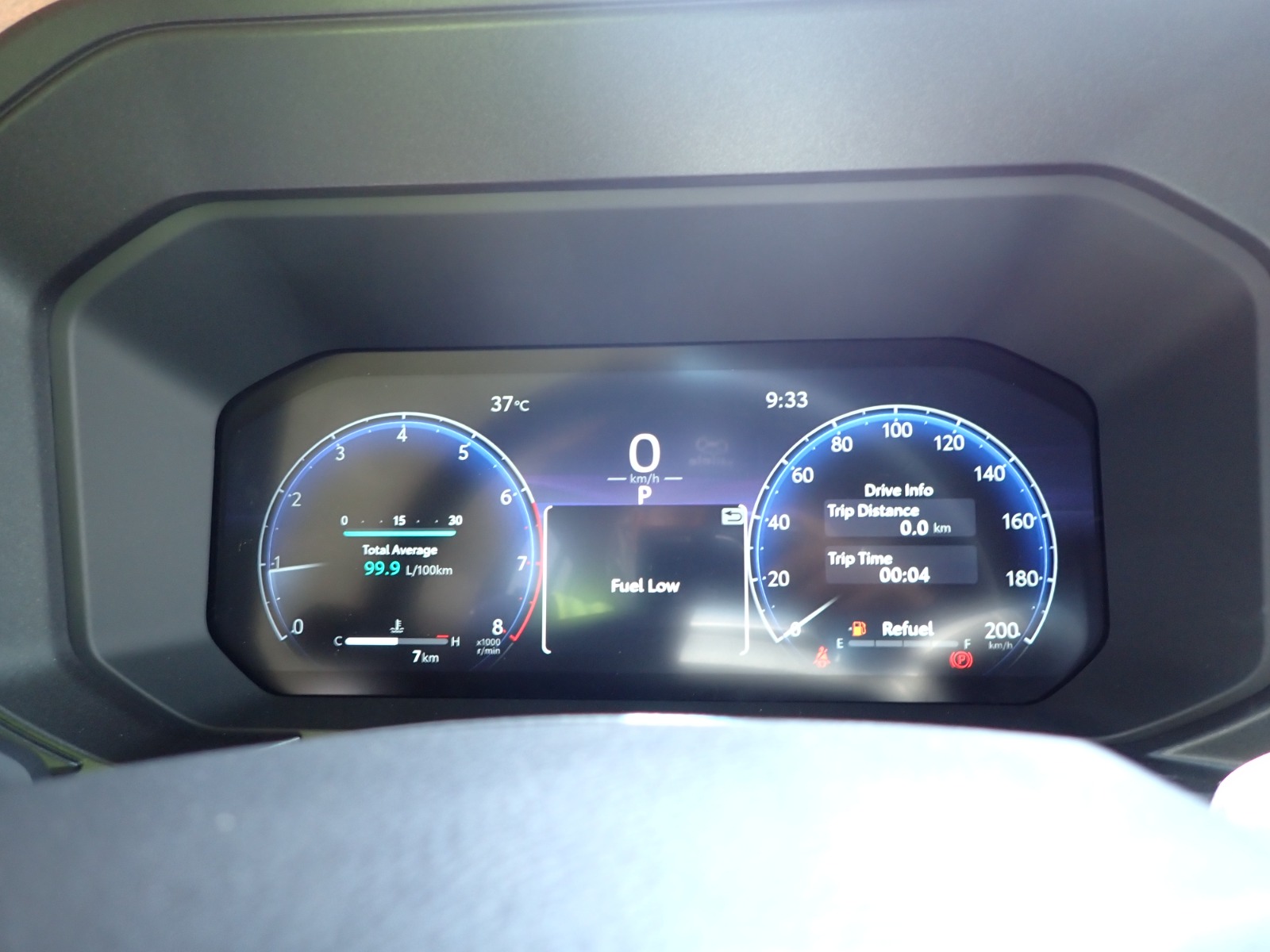Car image 20