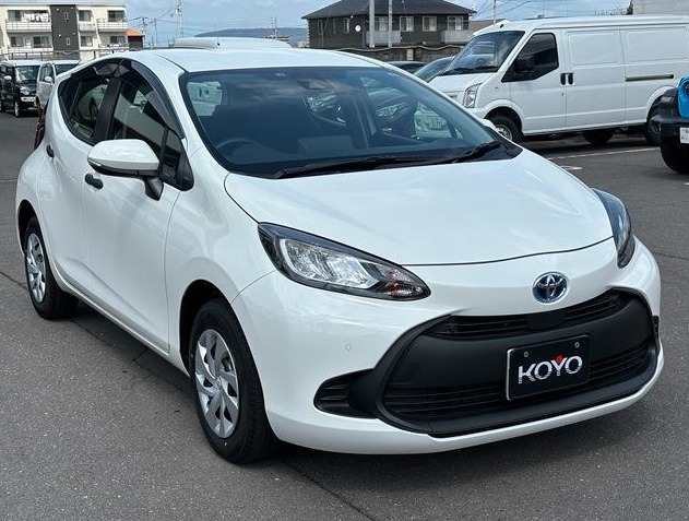 Car image 6