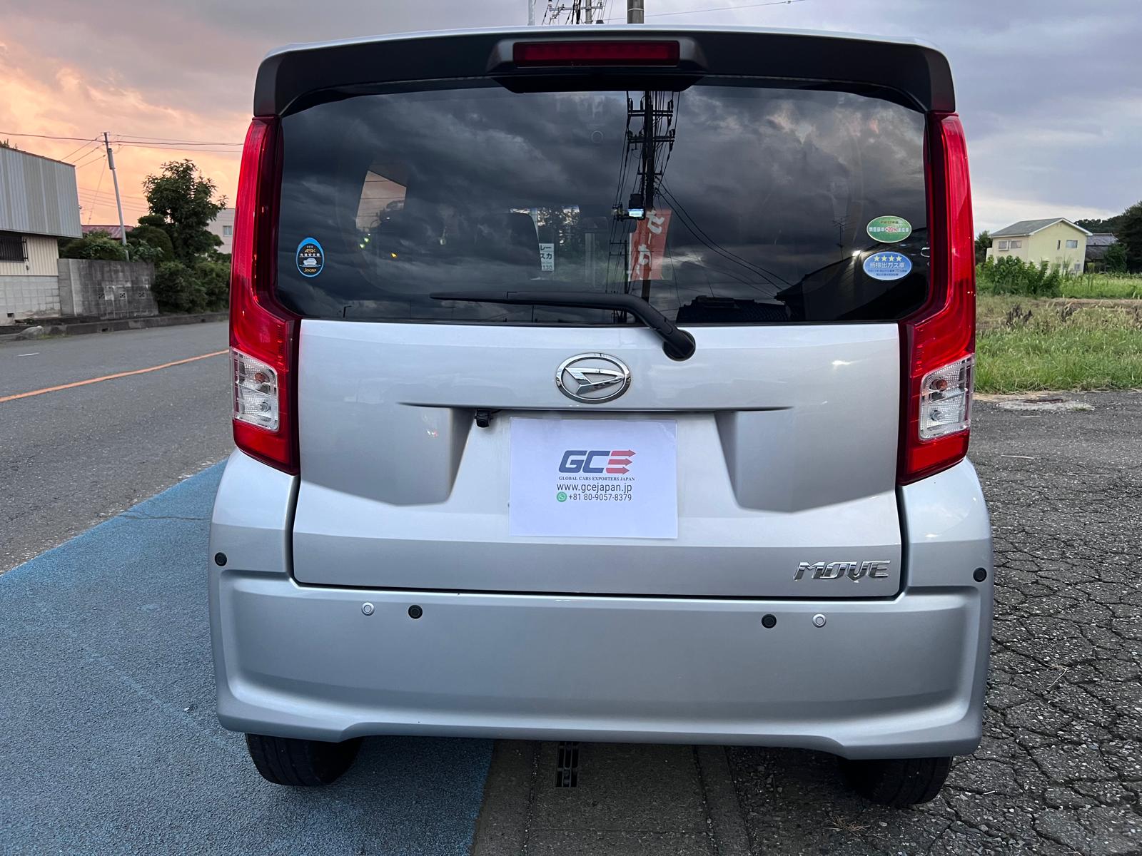 Car image 6