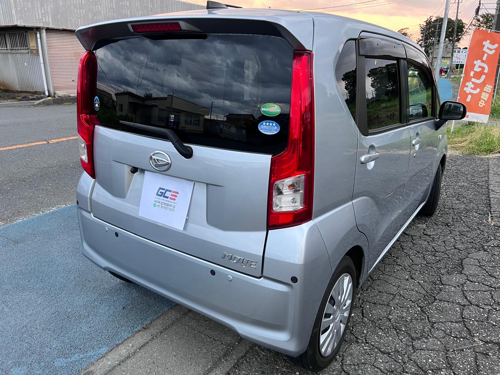 Car image 7