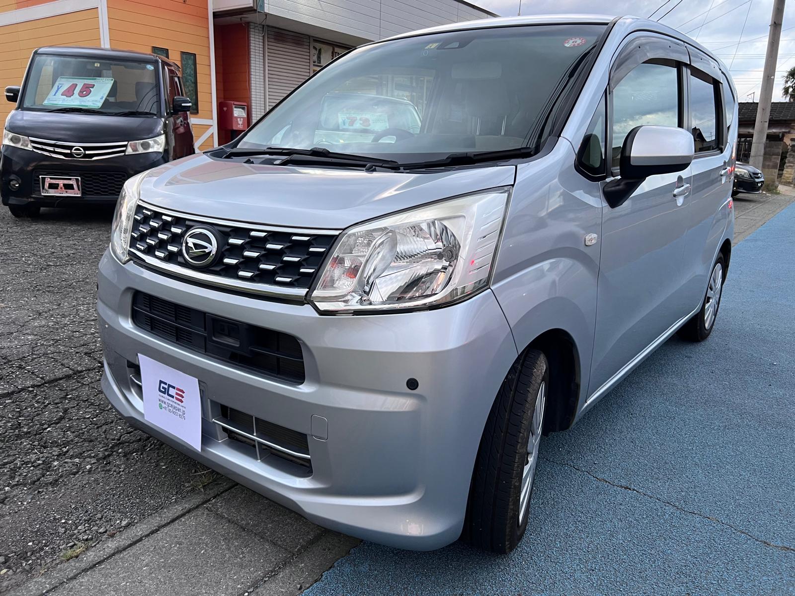 Car image 11