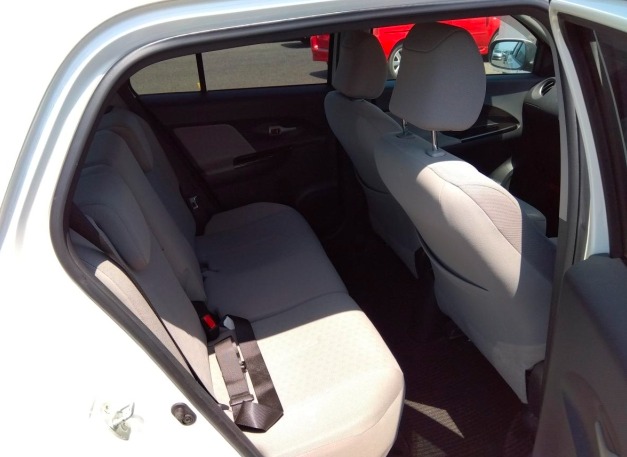 Car image 11