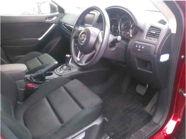 Car image 4