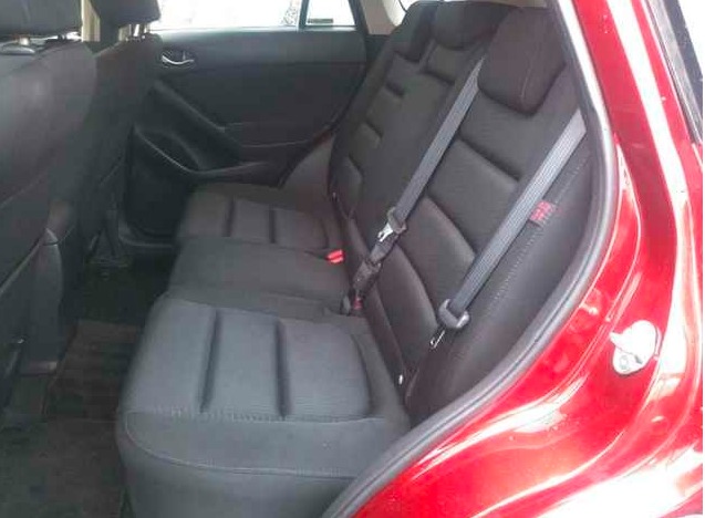 Car image 9