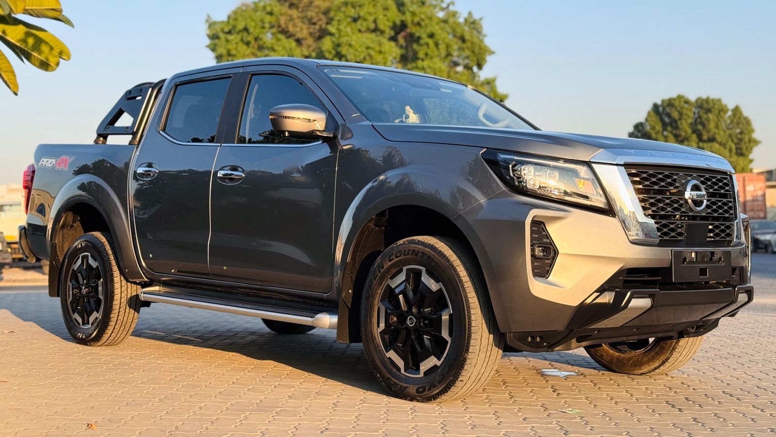 Car image 8