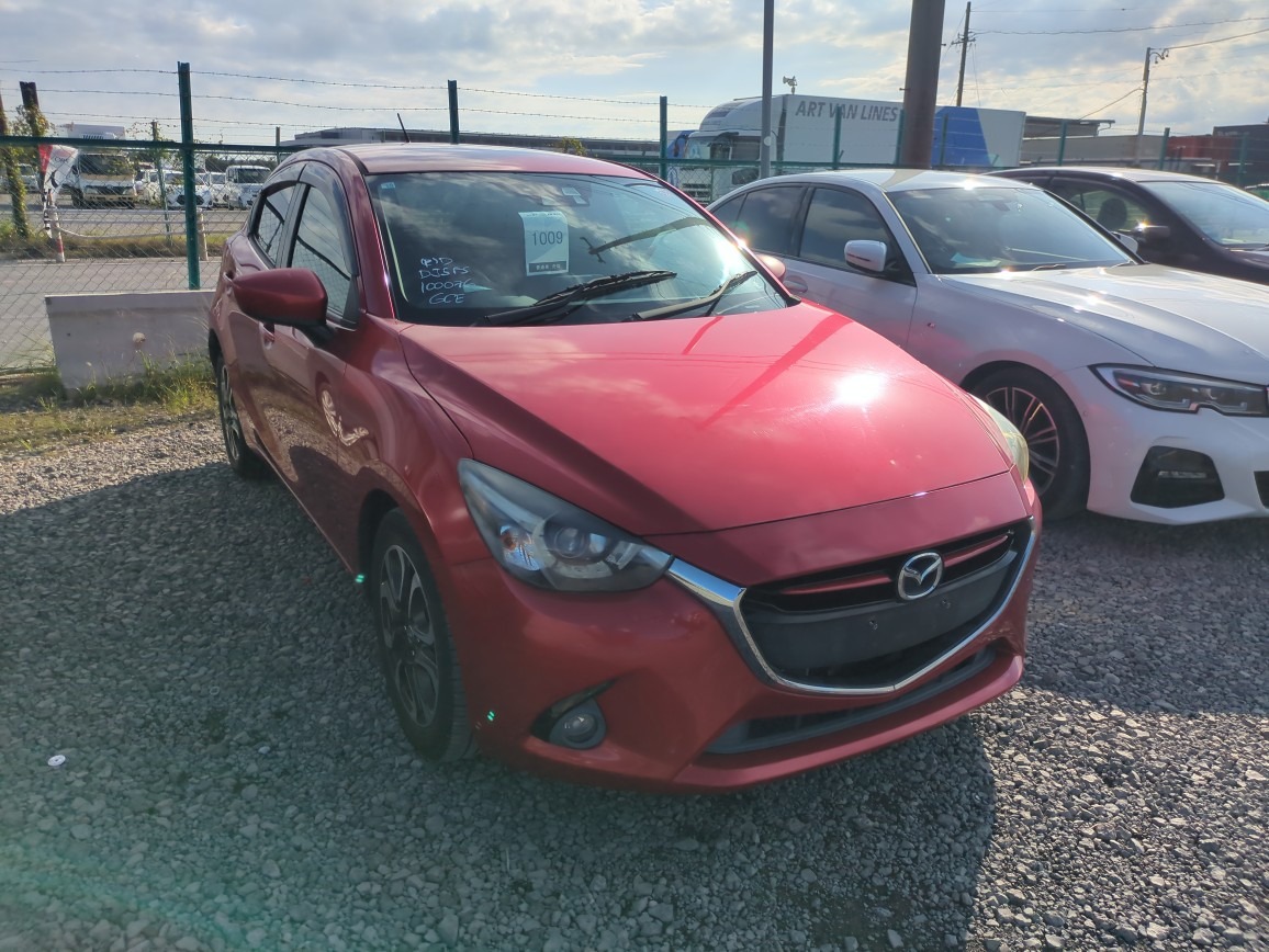 USED MAZDA DEMIO 2014