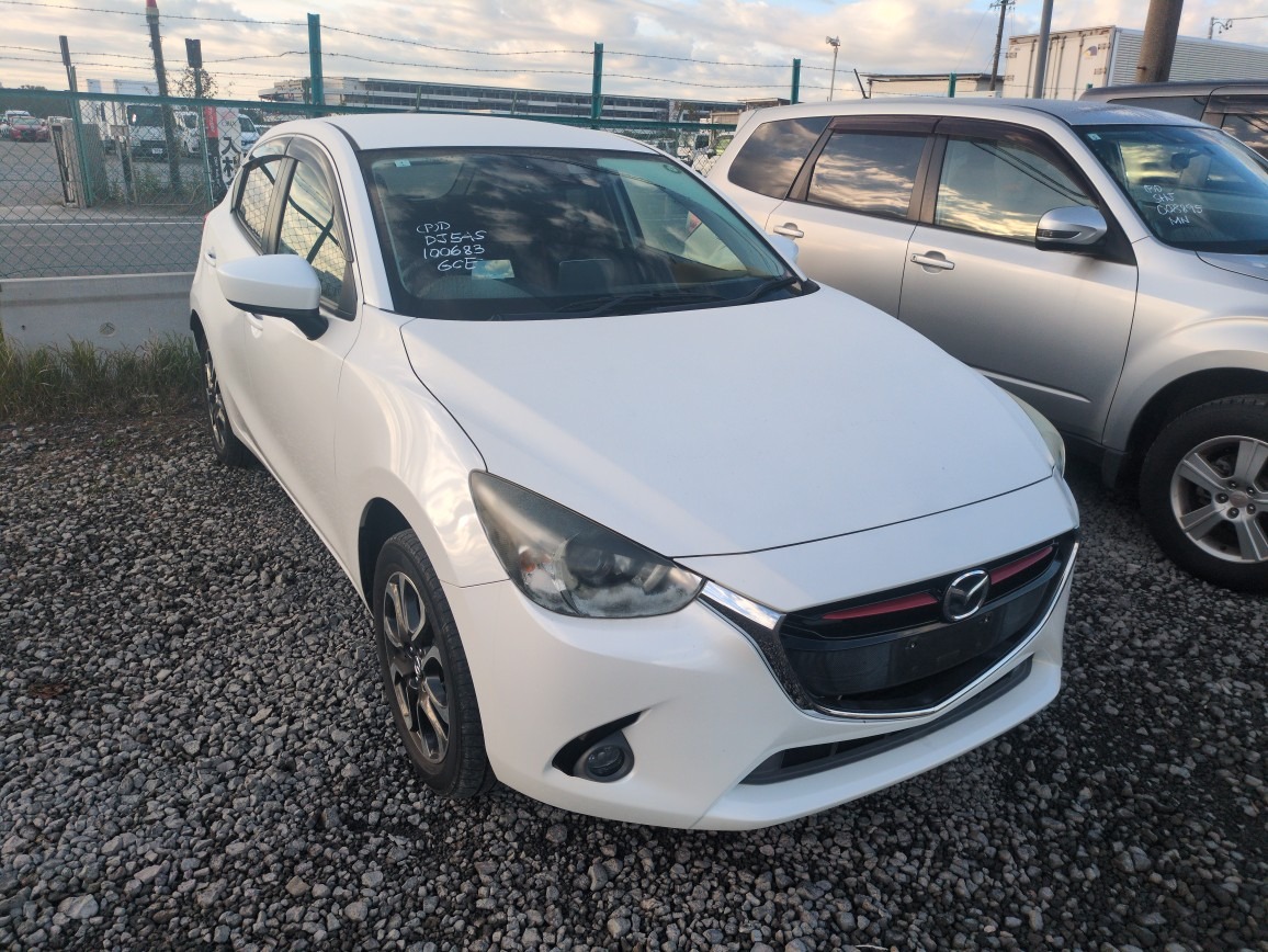 USED MAZDA DEMIO