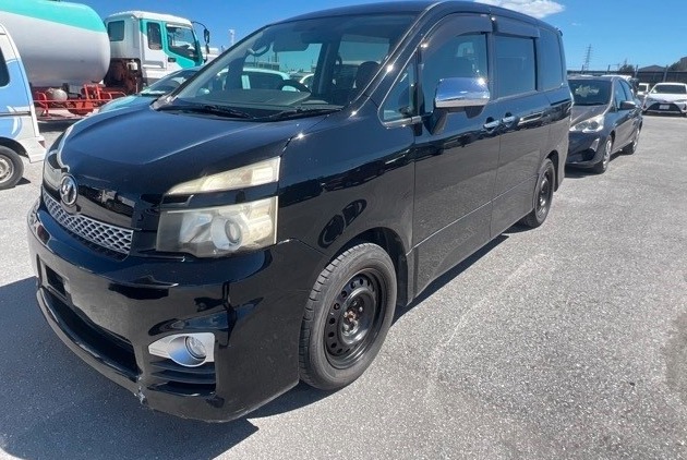 Toyota Voxy ZS Sparkle