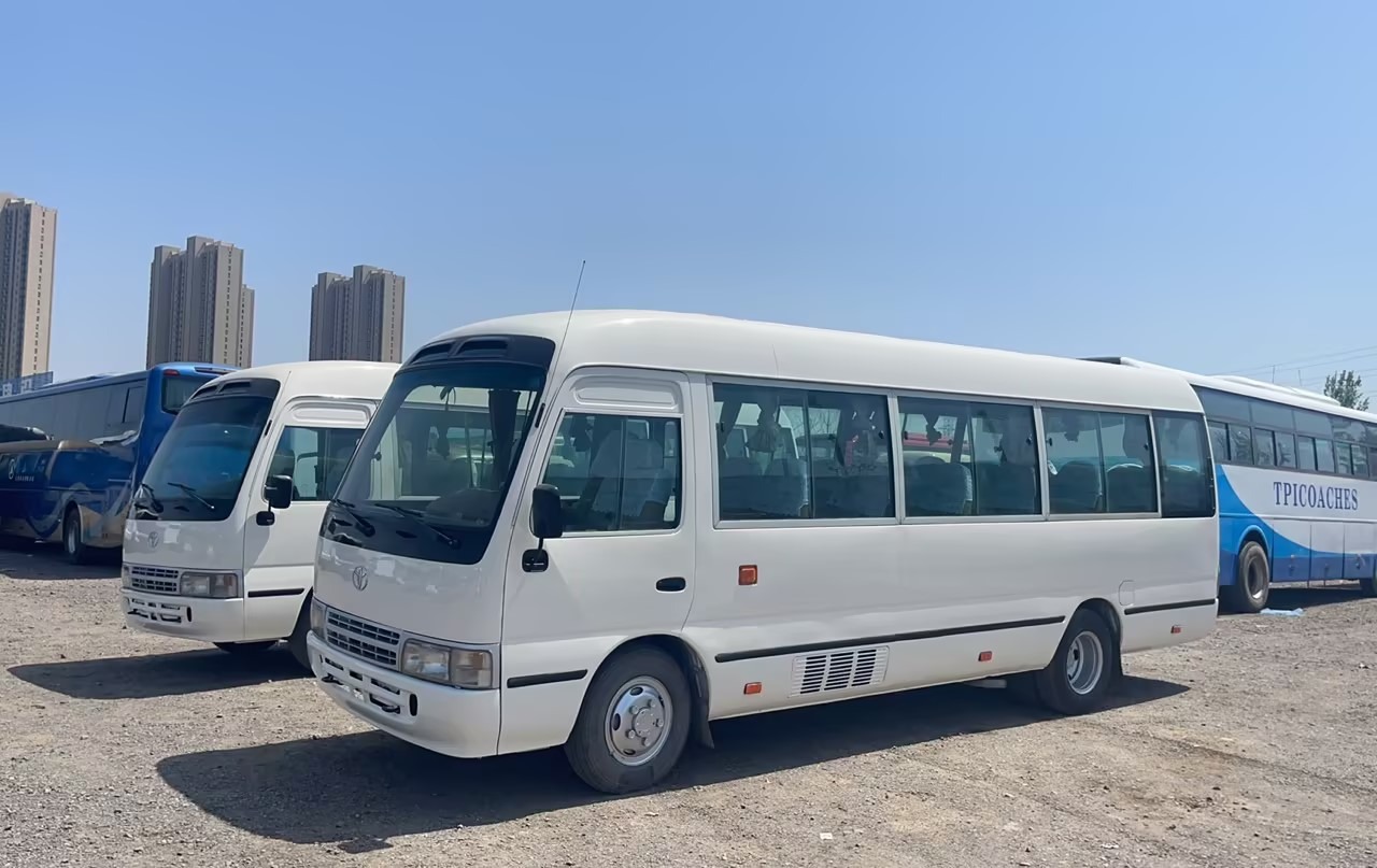 TOYOTA COASTER