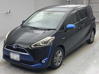 Toyota Sienta Hybrid X 2016