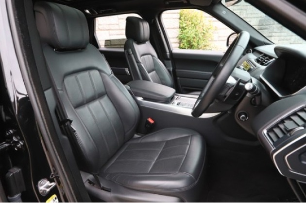 Car image 11