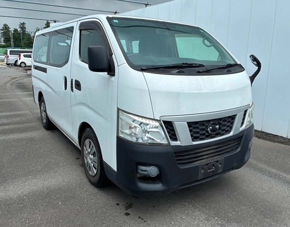 NISSAN CARAVAN NV350