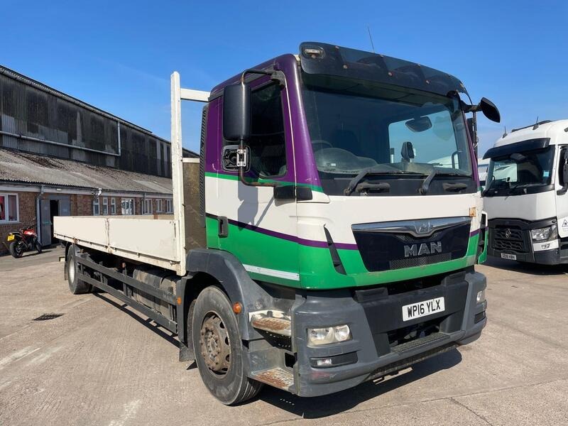 MAN TGM 4x2 Flatbed 6.9