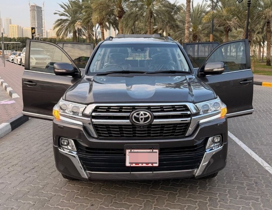 TOYOTA LAND CRUISER SAHARA VXR