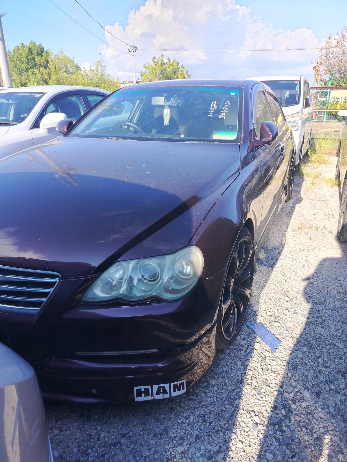 Car image 2