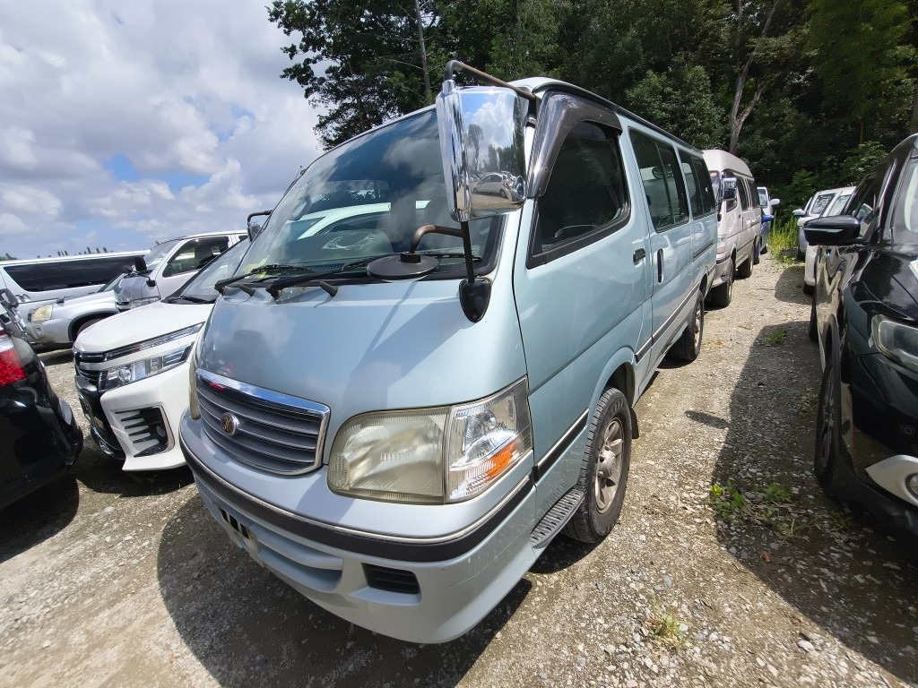 Car image 7