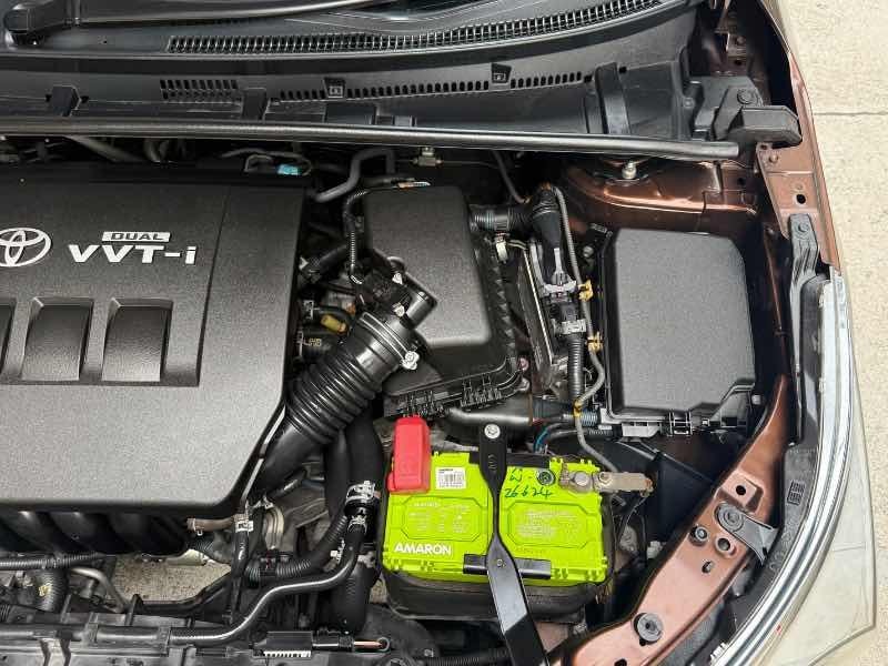 Car image 7