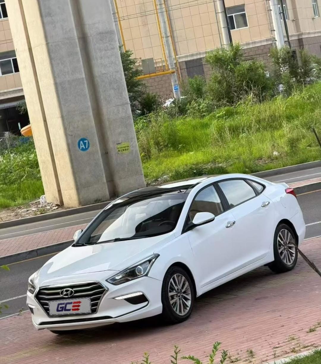 Hyundai Elantra 1.8T
