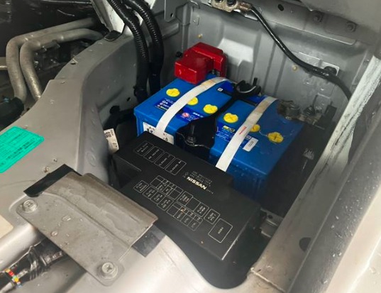 Car image 9