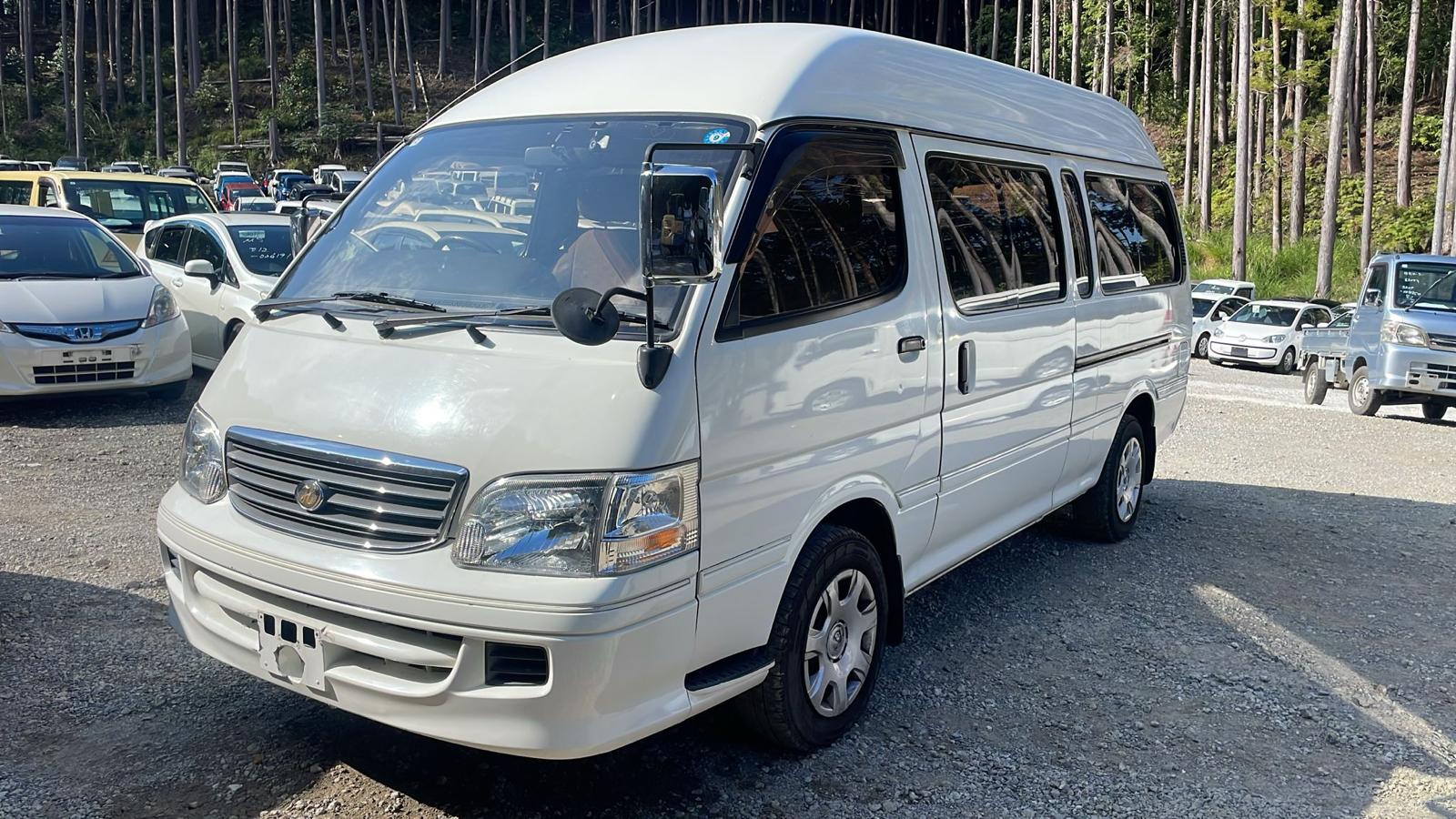 Toyota Hiace Wagon