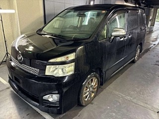 Toyota Voxy ZS Kirameki 2