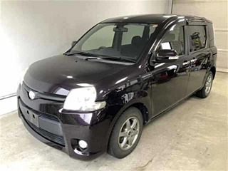 Toyota Sienta 2014 (Brown) – 1500cc AT