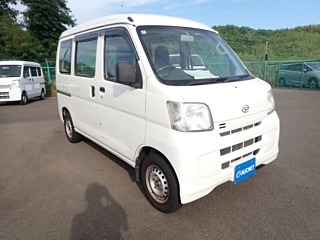 Car image 8