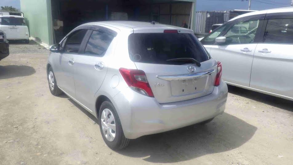 Car image 6